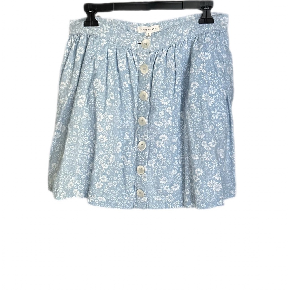 Copper Key Blue and White Floral Button w/Pockets Skirt Size L